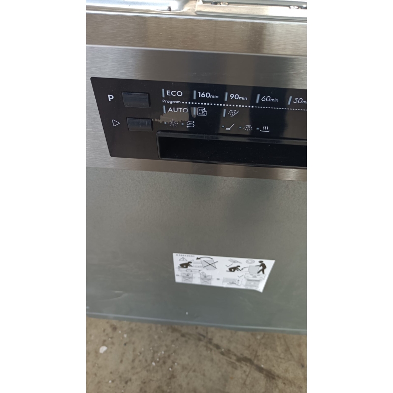 OUTLET ELECTROLUX O-EEM69300IX LAVASTOVIGLIE DA...