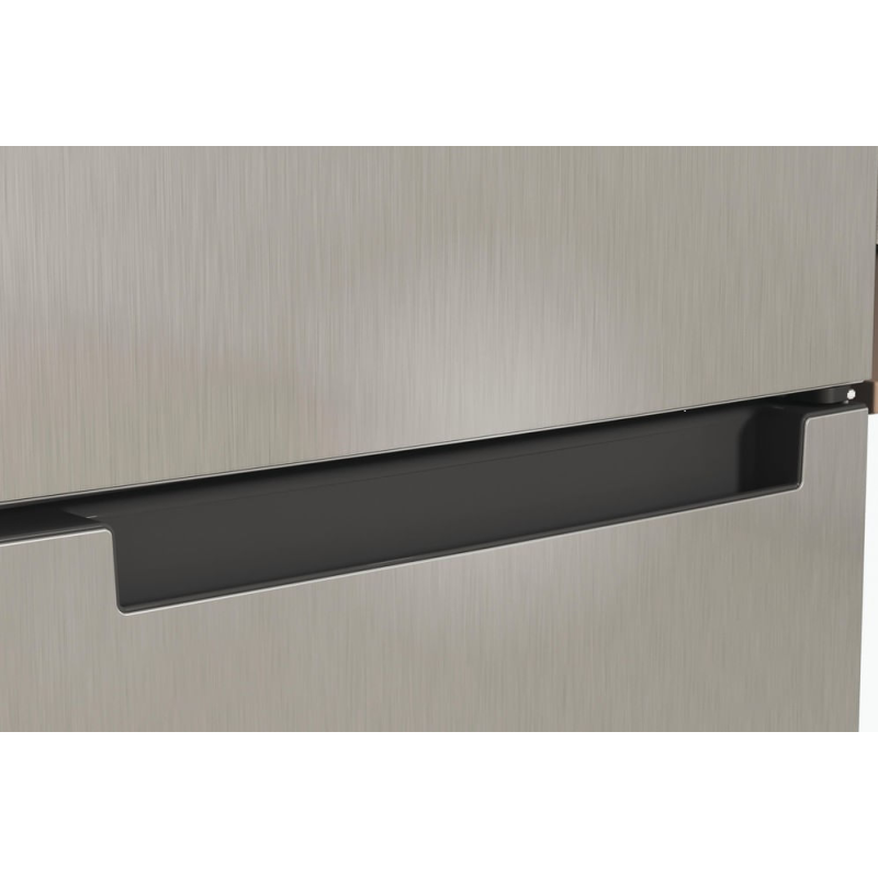 INDESIT INFC9 TI22X FRIGORIFERO COMBINATO...