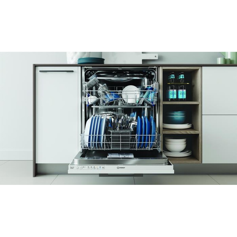 INDESIT IN2IE14CNP80 LAVASTOVIGLIE DA INCASSO...