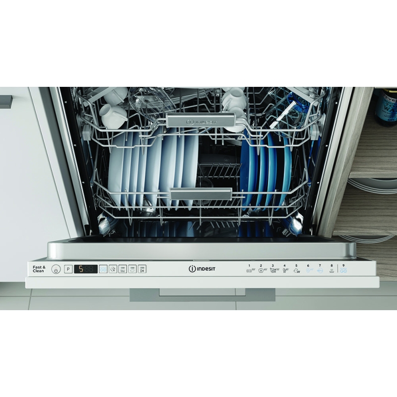 pannello comandi della lavastoviglie indesit I3ID741O