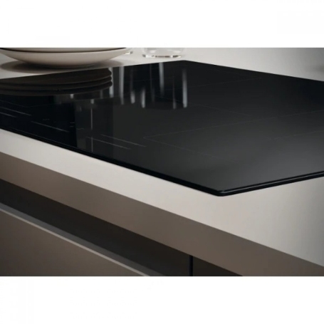 CANDY CIFS85MCTT/1 PIANO COTTURA DA INCASSO A INDUZIONE 77CM 5 ZONE COTTURA 7,2 KW FUNZIONE BOOSTER COLORE NERO