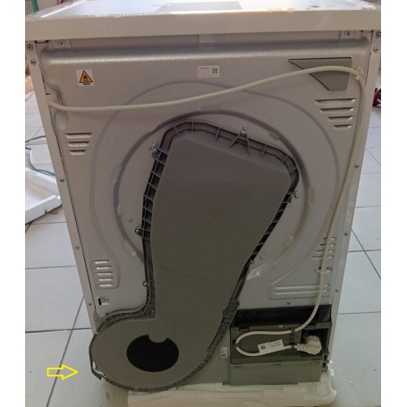 OUTLET Indesit Asciugatrice 9Kg C YD 92D WW IT a Pompa di Calore Classe E - CYD92DWWIT - CON DIFETTI