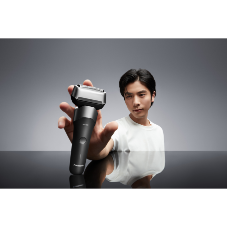 PANASONIC ES-RM3FXK503 RASOIO WET&DRY A 3 LAME RICARICABILE