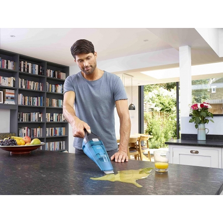 BLACK & DECKER WDC215W ASPIRINO PER LIQUIDI E SOLIDI RICARICABILE 0,38LT - PROMO