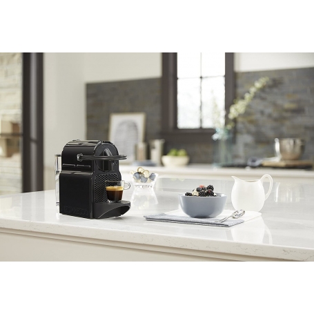 DE LONGHI EN80B INISSIA NESPRESSO MACCHINA DA CAFFE' CON CAPSULE SERBATOIO 0.7LT 1260W COLORE NERO - PROMO