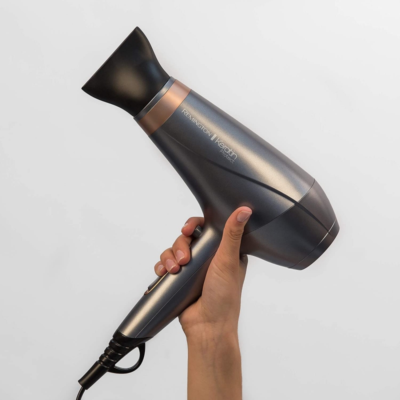 REMINGTON AC8820 ASCIUGACAPELLI PROFESSIONALE...