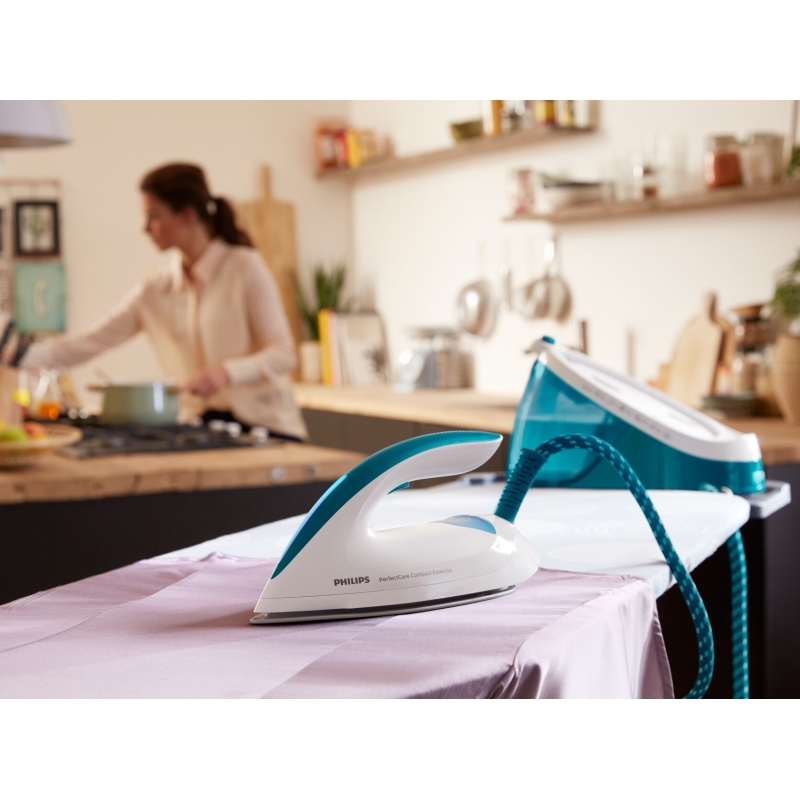 PHILIPS GC6840/20 FERRO DA STIRO A VAPORE...