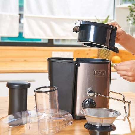 BLACK&DECKER BXJE600E CENTRIFUGA ELETTRICA FRUTTA E VERDURA 1,2LT BROCCA 0,5LT 600W COLORE NERO - PROMO