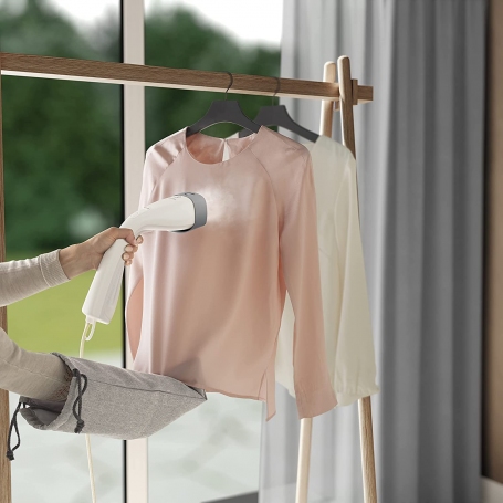 ELECTROLUX E7HS1-6OW STIRATORE VERTICALE 1600W COLORE BIANCO