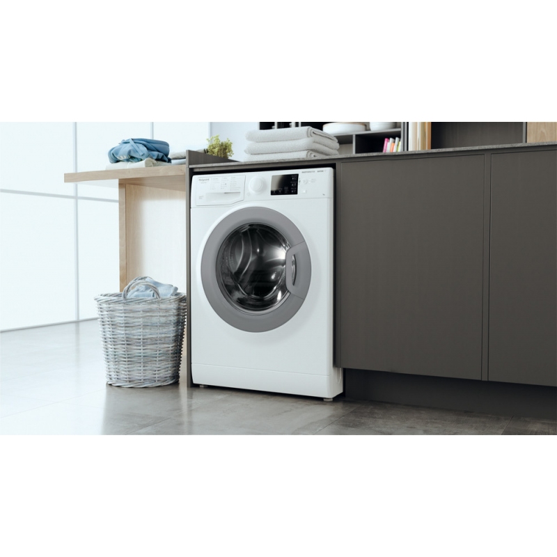 HOTPOINT ARISTON EU RSSG 725 S IT LAVATRICE...