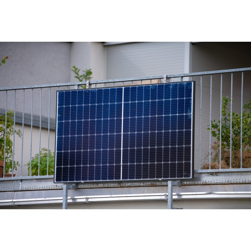 LIGHTMATE LMG2-BH-SK-05 PANNELLO SOLARE DA BALCONE POTENZA 740 Wp COMPRESO DI ACCESSORI E KIT DI INSTALLAZIONE - PROMO