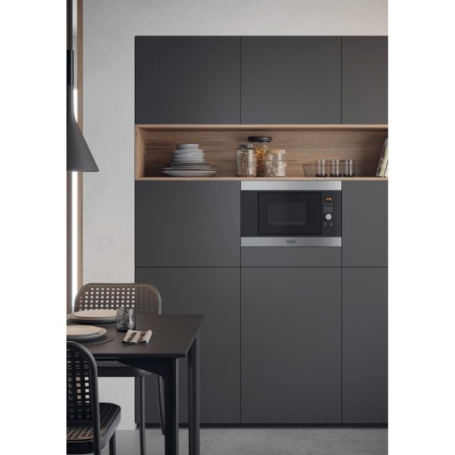 HOTPOINT ARISTON MF20G IX HA FORNO A MICROONDE DA INCASSO 20LT 80 WATT GRILL IN VETRO NERO E INOX