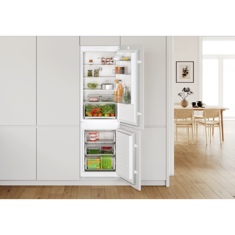 BOSCH KIN86NSE0 FRIGORIFERO COMBINATO DA...