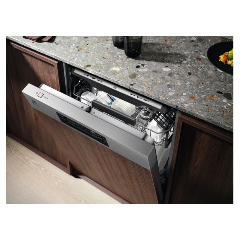 ELECTROLUX EEM69300IX LAVASTOVIGLIE DA INCASSO...