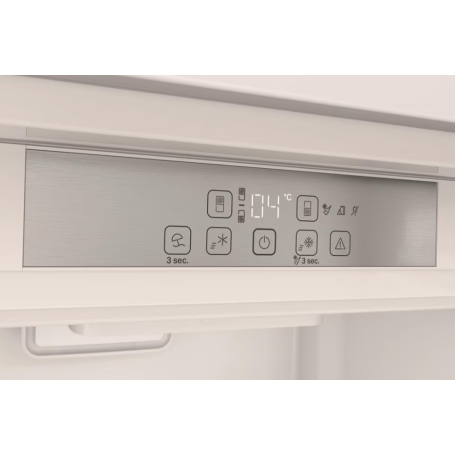 INDESIT IND 402 FRIGORIFERO COMBINATO DA INCASSO 70CM 400LT VENTILATO LOW FROST CLASSE E - IND402