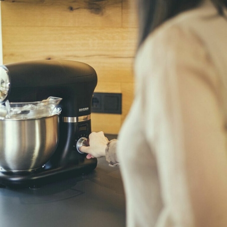 SEVERIN KM 3897 IMPASTATRICE CAPACITA' 5,5LT 1000W COLORE NERO - KM3897