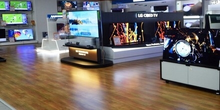 TV OUTLET