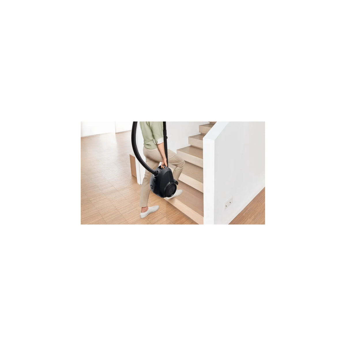 BOSCH BGLS2BA1 ASPIRAPOLVERE A TRAINO CON SACCO 600W COLORE NERO