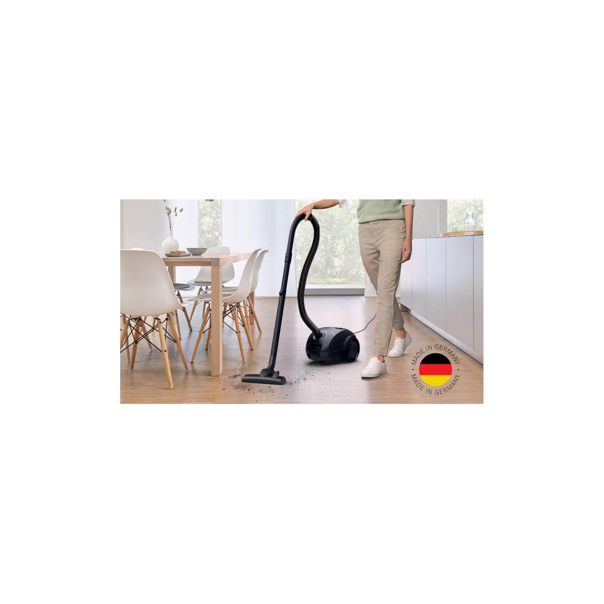 BOSCH BGLS2BA1 ASPIRAPOLVERE A TRAINO CON SACCO 600W COLORE NERO