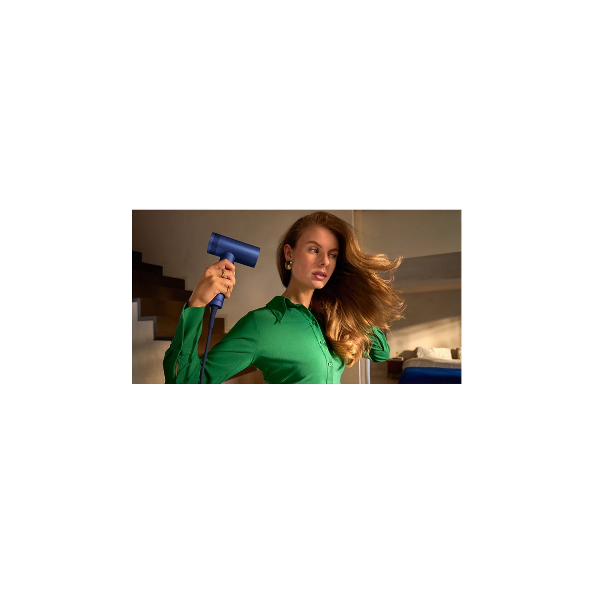 PHILIPS Hair Dryer Series 8000 Asciugacapelli con ThermoShield Advanced - BHD839/10