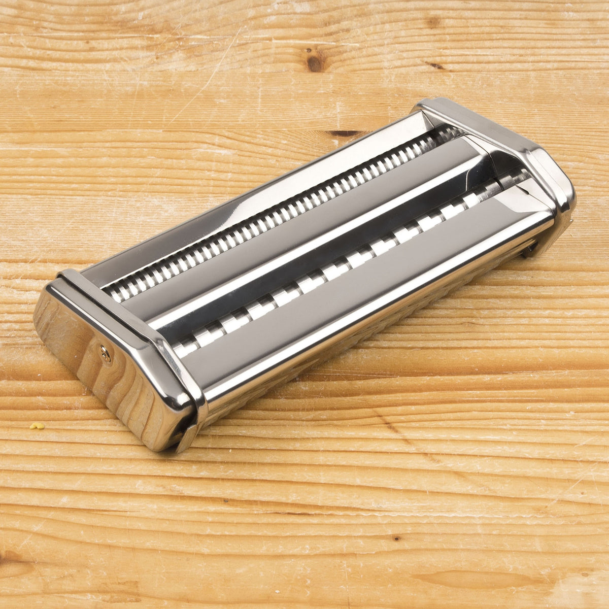 Girmi IM90 Macchina per pasta manuale con 9 spessori e rulli da 15 cm - INOX