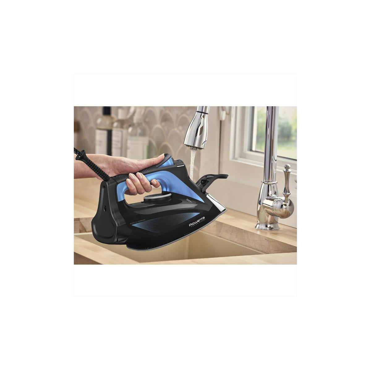 ROWENTA DW5310 FERRO DA STIRO A VAPORE 2700W SERBATOIO 300 ML COLORE NERO/BLU - PROMO