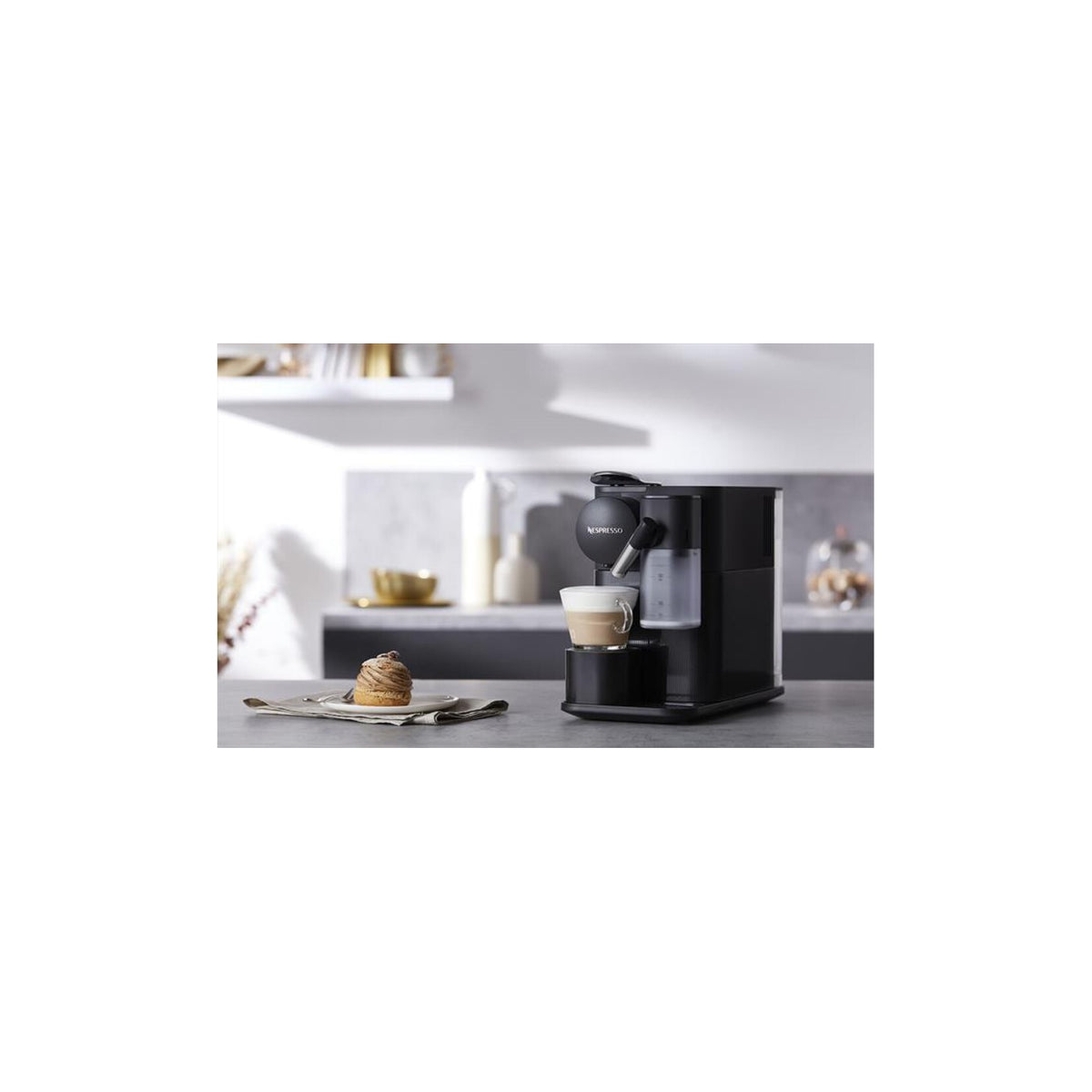 DE LONGHI NEW LATTISSIMA ONE NESPRESSO EN510.B MACCHINA DA CAFFE' A CAPSULE NERA