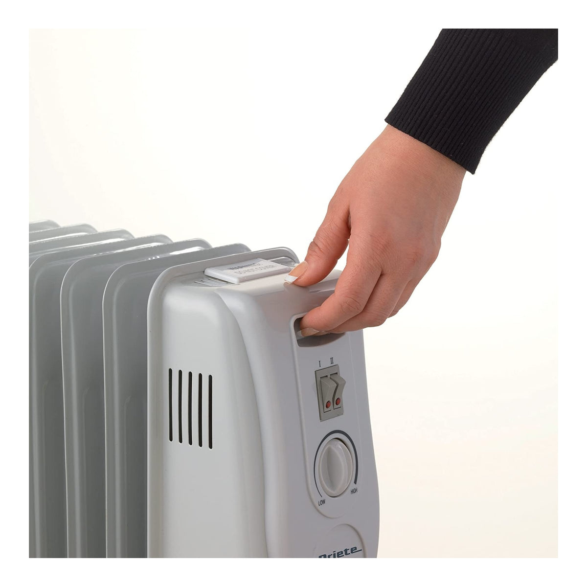 ARIETE 834 RADIATORE AD OLIO 9 ELEMENTI 2000W 3 POTENZE COLORE BIANCO - PROMO