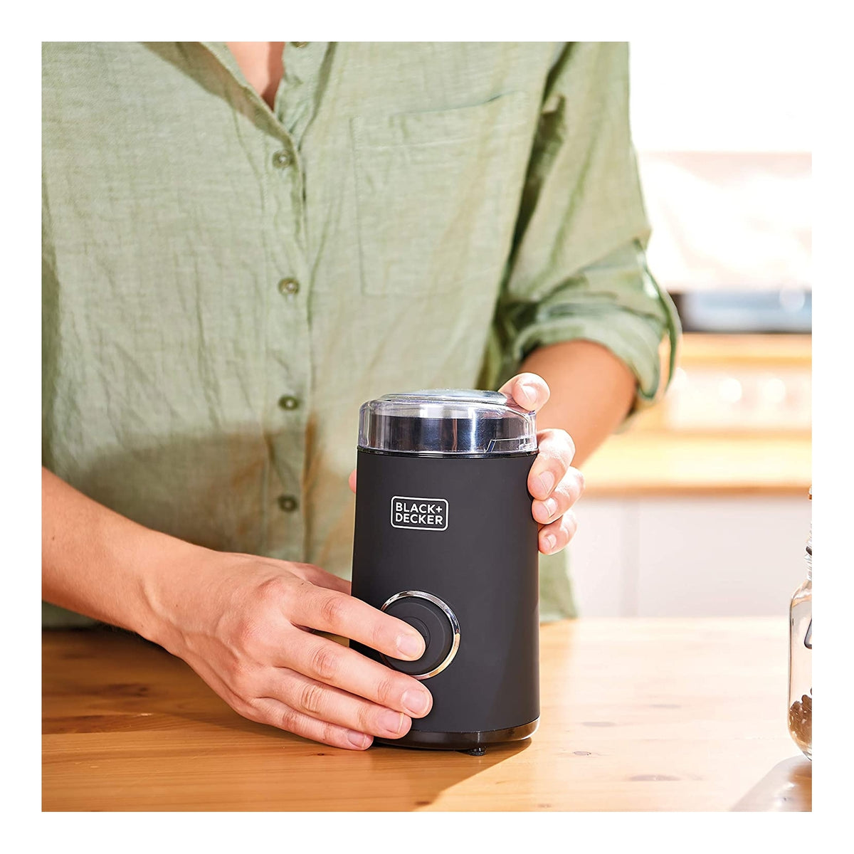 BLACK & DECKER BXCG150E MACINACAFFÉ ELETTRICO 150 W CAPACITA' 50 GR NERO