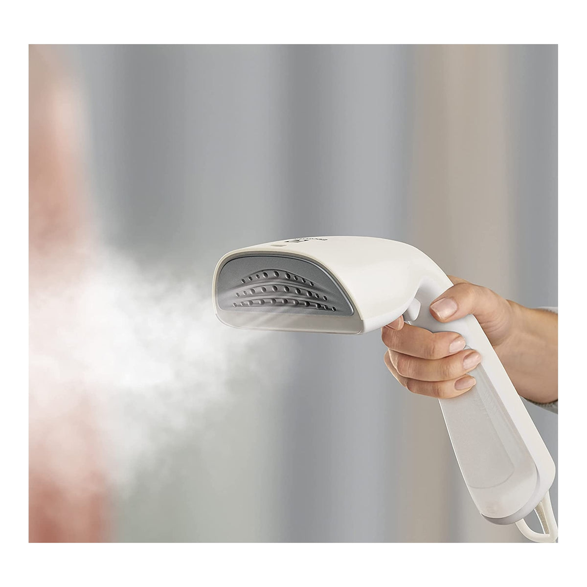 ELECTROLUX E7HS1-6OW STIRATORE VERTICALE 1600W COLORE BIANCO