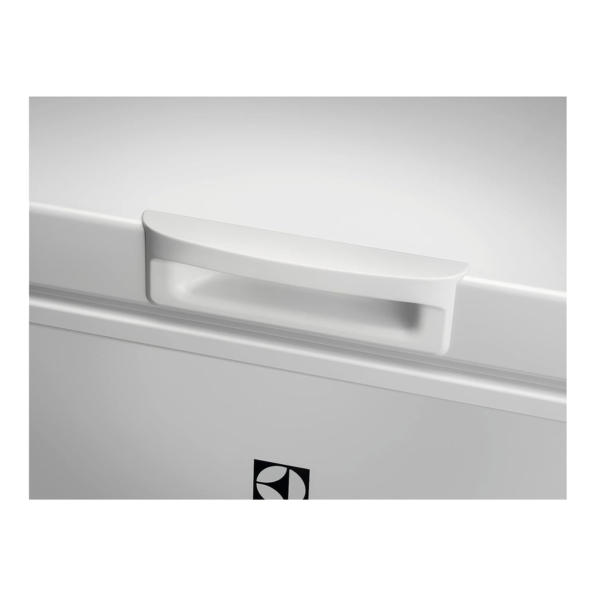 ELECTROLUX LCB1AF10W0 CONGELATORE A POZZETTO 98LT CLASSE F
