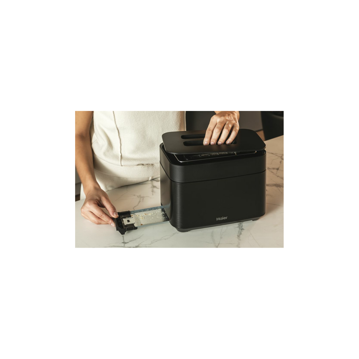 HAIER HTO5A3 011 TOSTAPANE 7 LIVELLI DI TOSTATURA - NERO